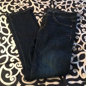 Dark washed skinny jeans